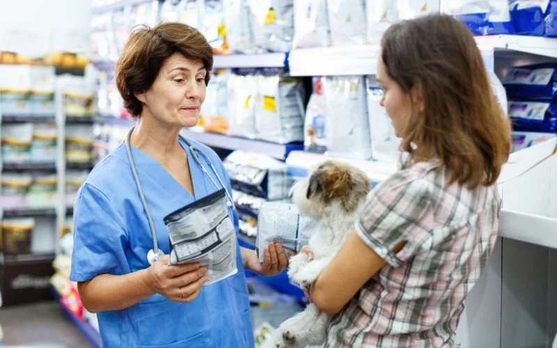 Veterinarian